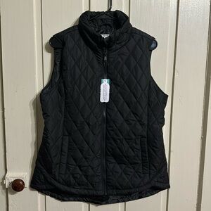NWT Maurice’s black puffer vest Large